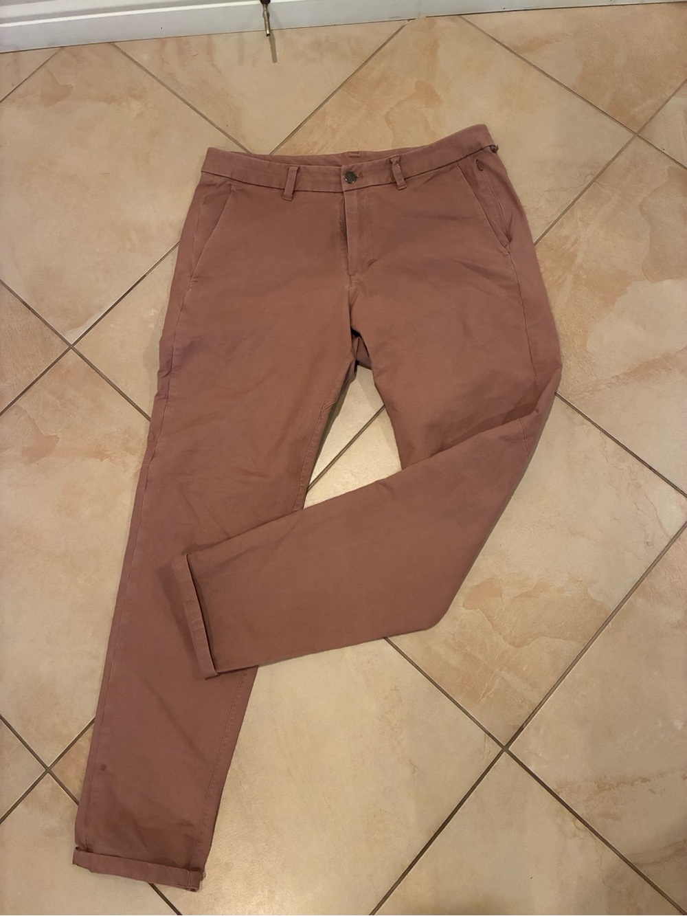 Men's Lululemon Commission Pants - Dusty Red